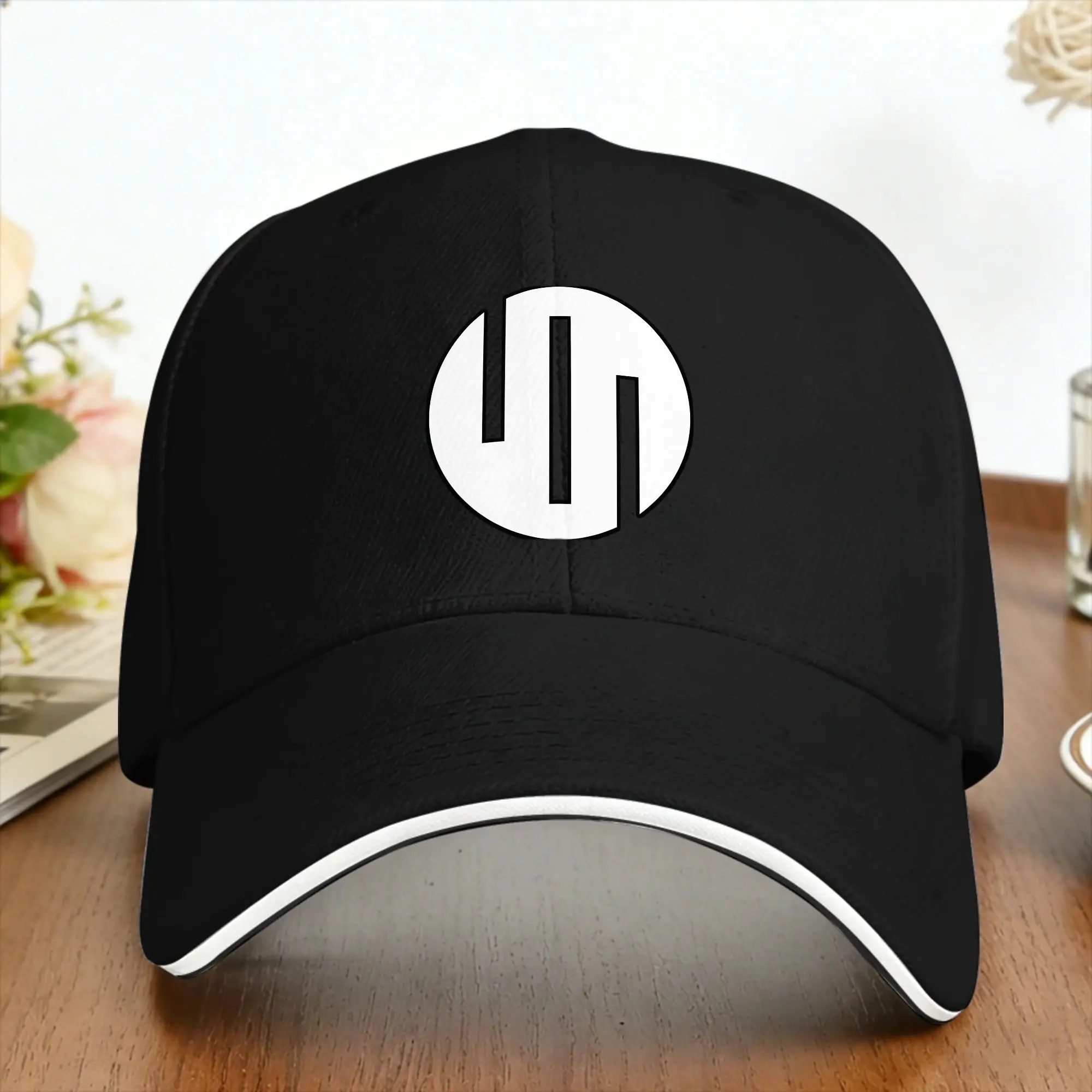Hunting Outdoor Shows - Cappellino da Baseball Casual con Logo