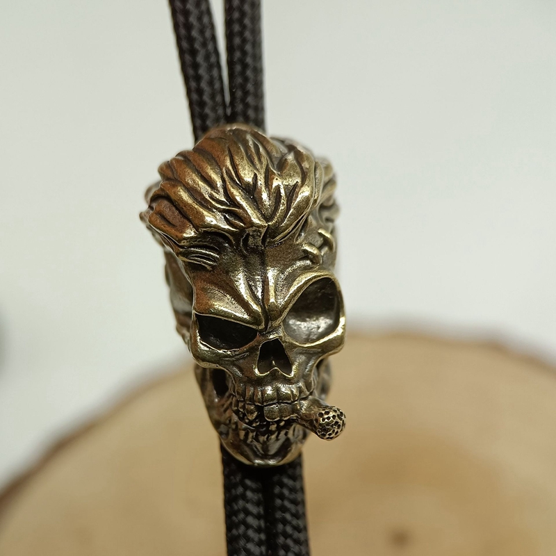 Paracord Survival Bracelet - Hip Hop Smoking Skull Brass Knife
